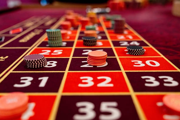 starslot88 mobile app interface showing sportsbook and live dealer games
